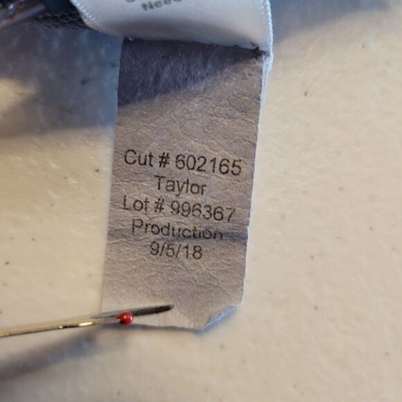 PJ Harlow Taylor Women's Gray French Terry Crewneck Sweatshirt Cozy Loungewear - Picture 13 of 15